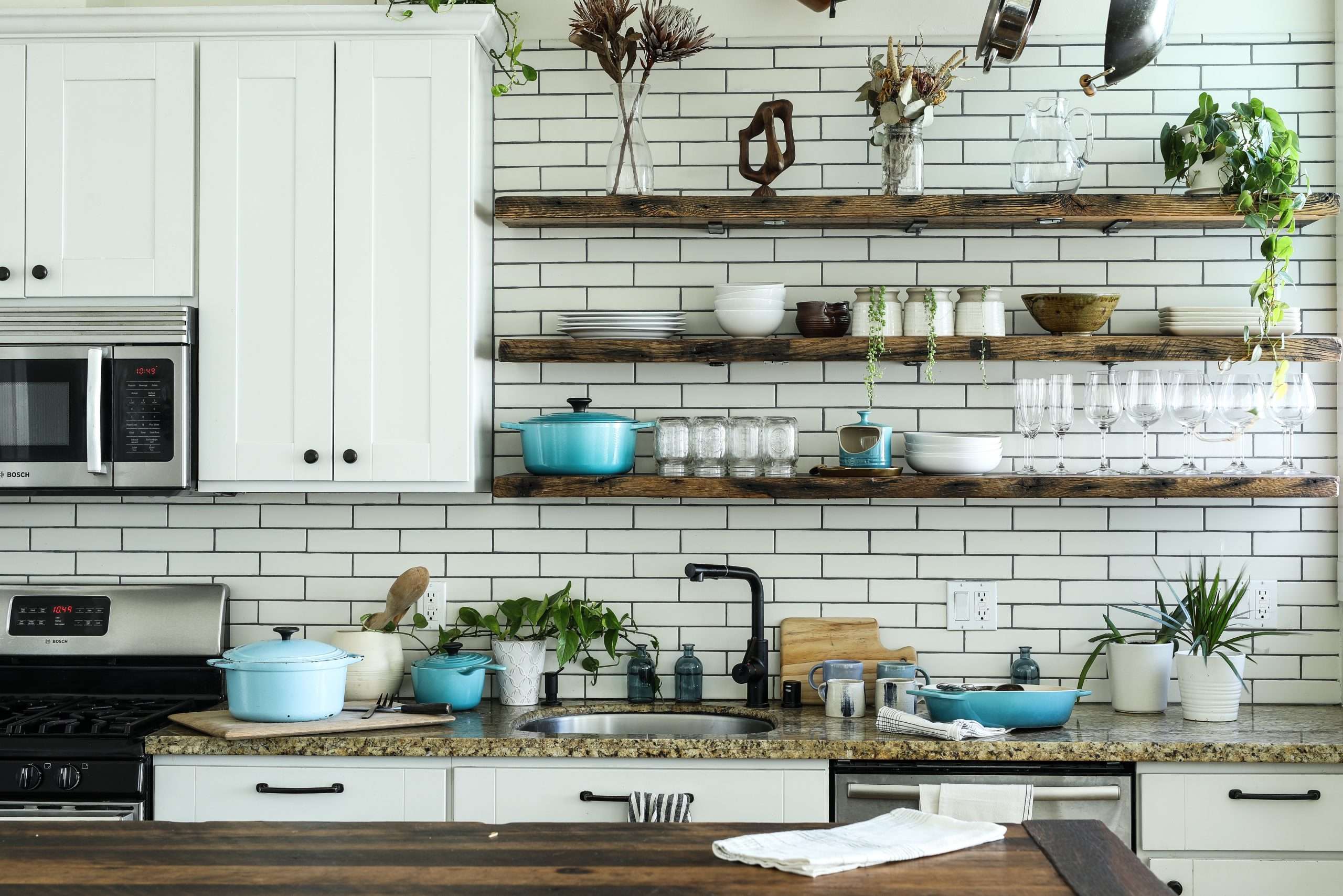Ultimate Kitchen Essentials: Equip Your Kitchen with the Best Tools