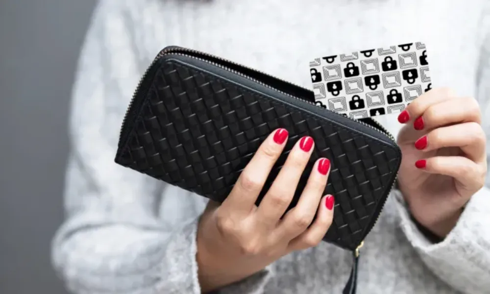 Key Features & Benefits