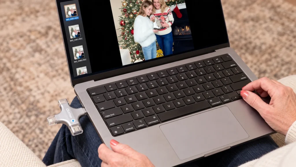 Moving Photographs Between Phones and Computers